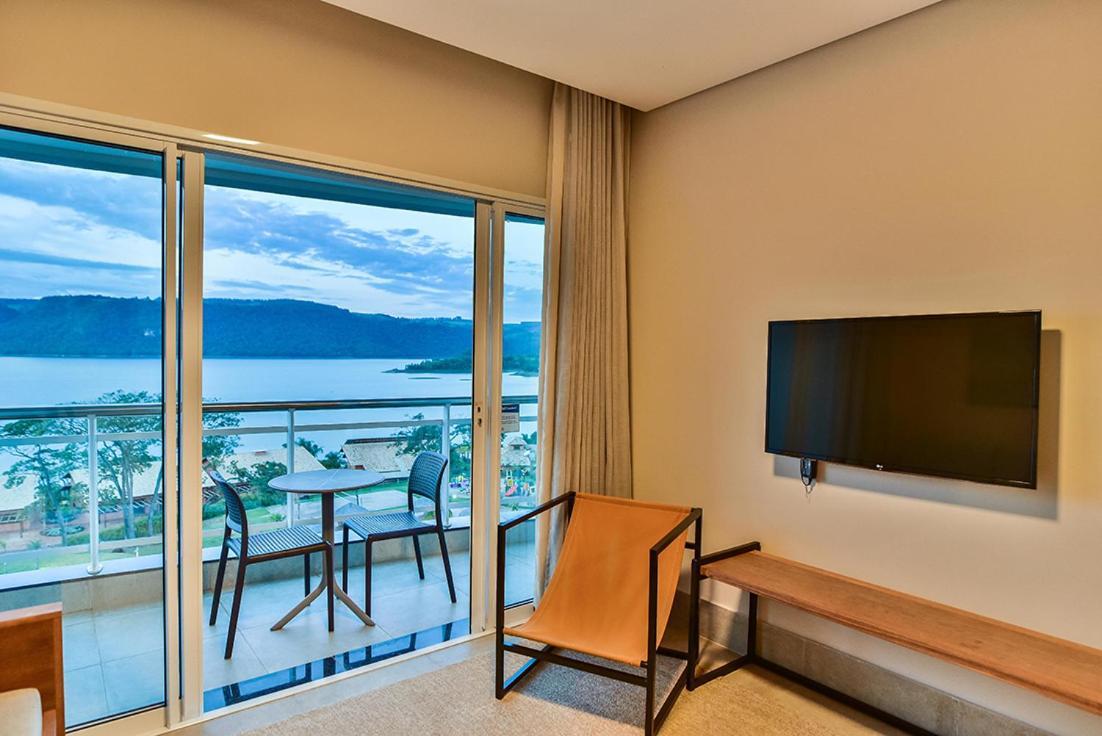 Tayaya Aqua Resort 里贝朗克拉鲁 外观 照片