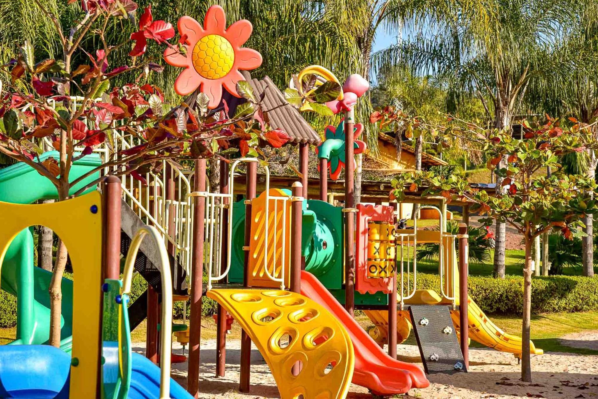 Tayaya Aqua Resort 里贝朗克拉鲁 外观 照片